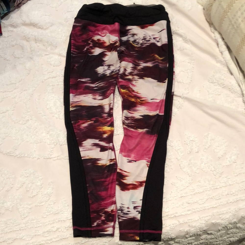 Lululemon Printed Running Leggings - Size 6